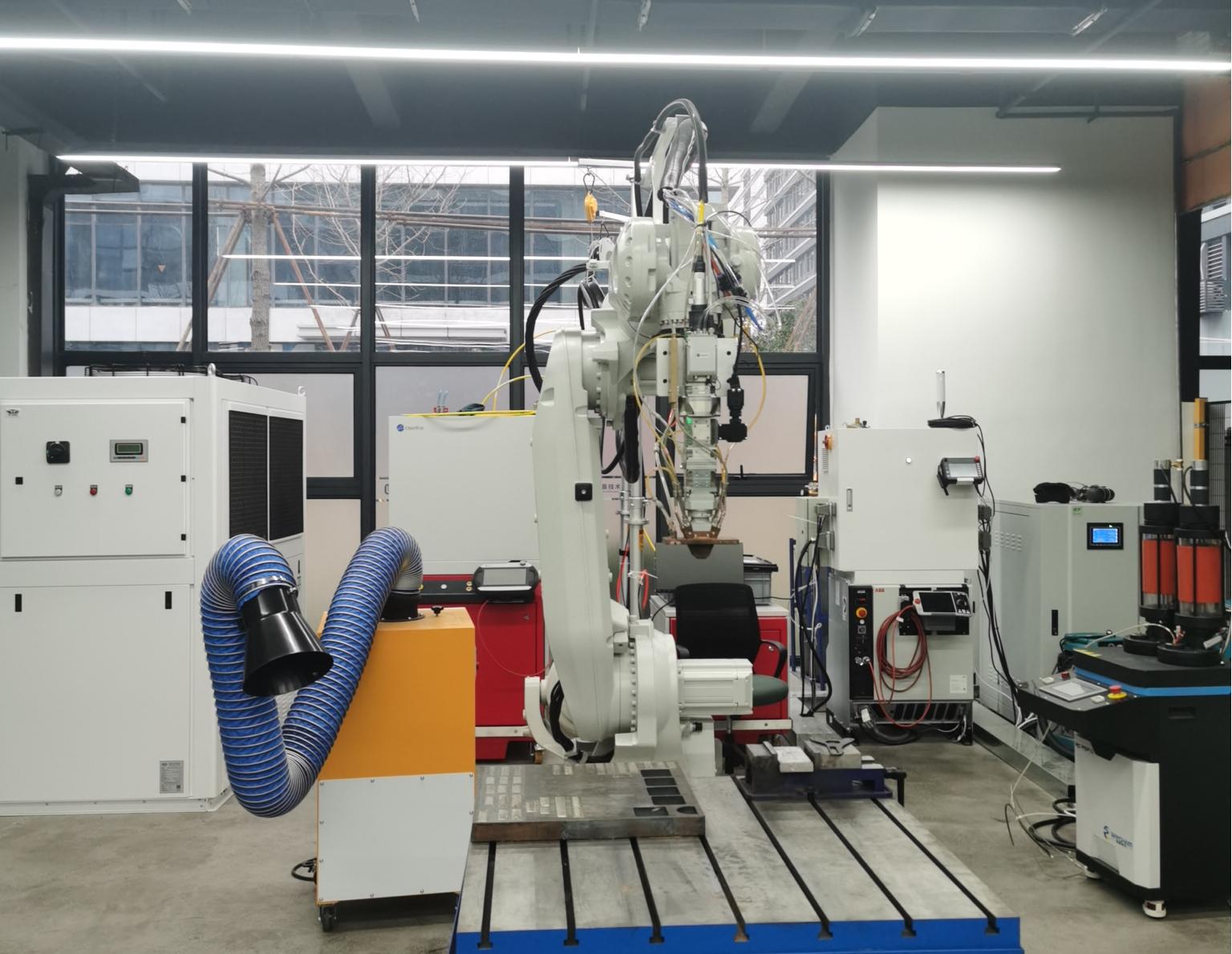 复杂曲面高效激光表面处理工艺验证设备