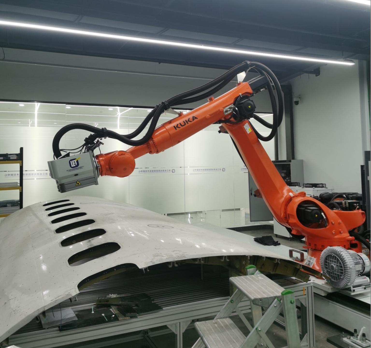 大型复材构件激光清洗机器人技术开发设备